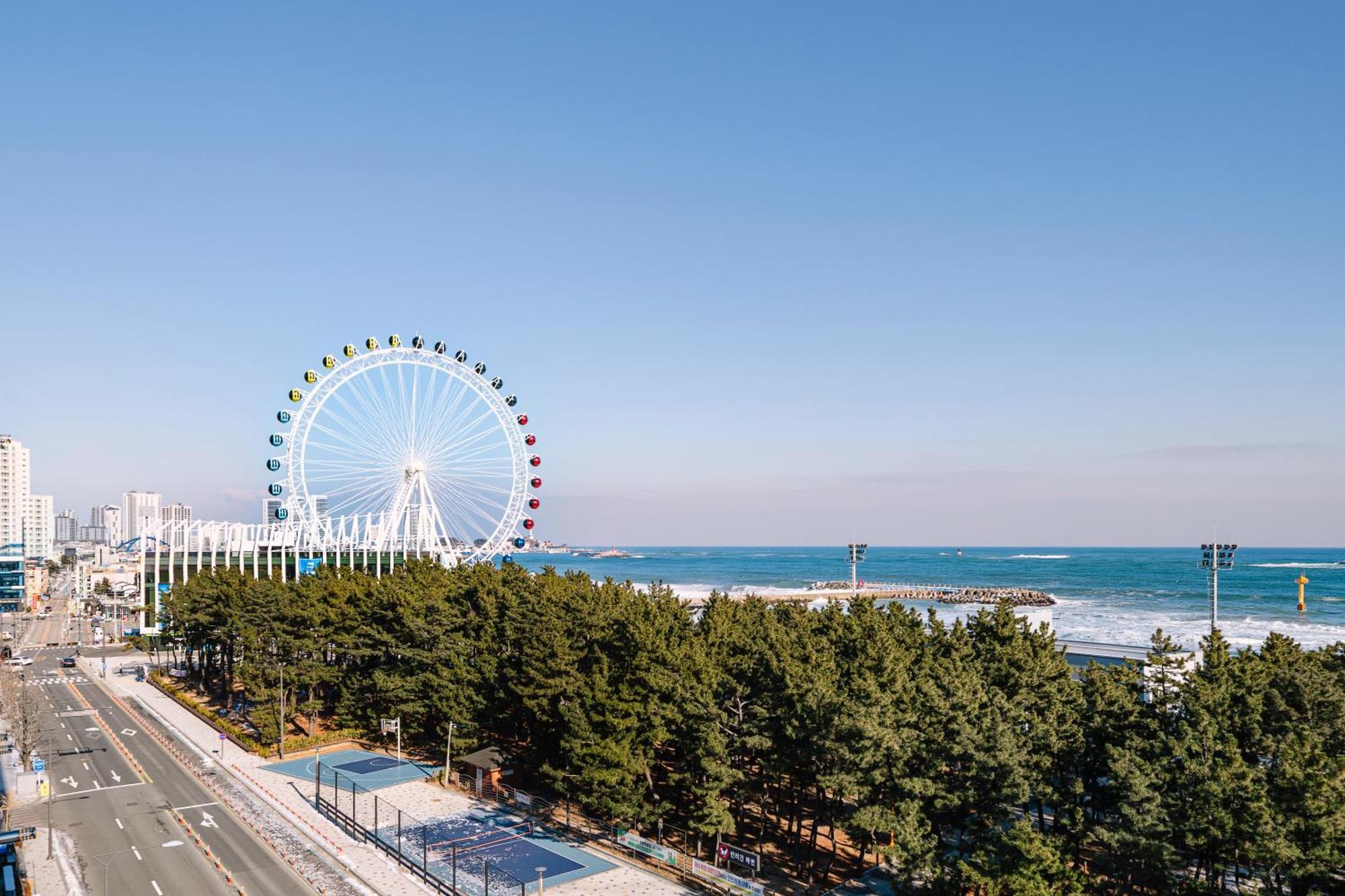 Urbanstay Sokcho Beach Ab Exterior foto