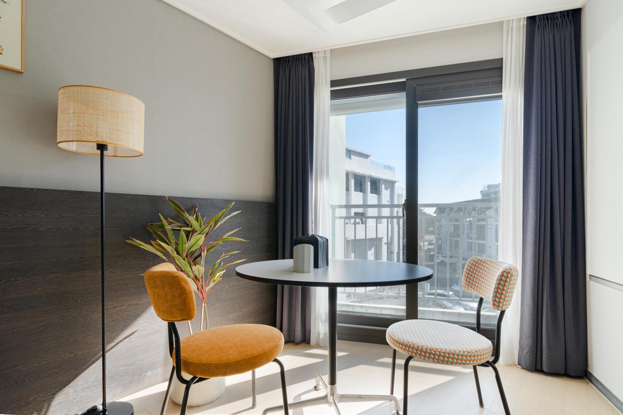 Urbanstay Sokcho Beach Ab Exterior foto
