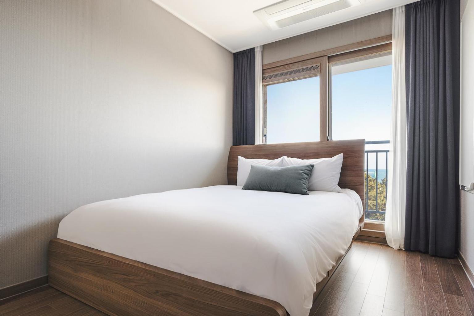 Urbanstay Sokcho Beach Ab Exterior foto